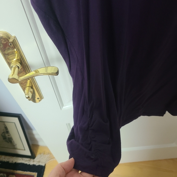 Purple Plus Size Cage Neck Short Sleeve Keyhole Button Up Back Top Size 1X - Picture 3 of 6